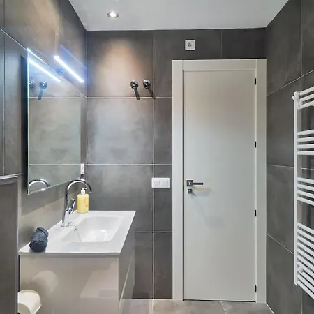 Апартаменти Superbe Avec Jaccuzi