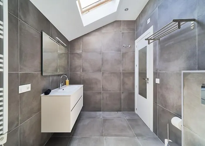 Superbe Avec Jaccuzi *