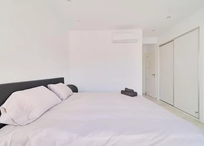 Superbe Avec Jaccuzi * Марбелья