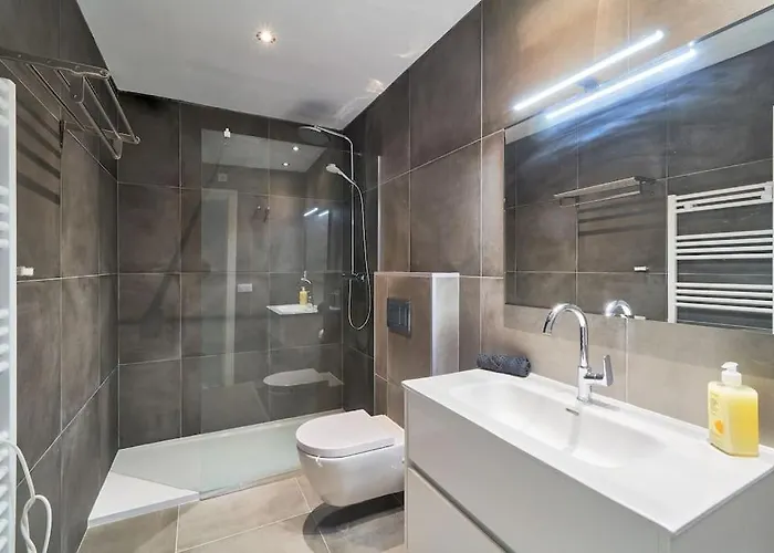 דירה Superbe Avec Jaccuzi מארבלה