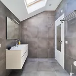 Superbe Avec Jaccuzi *
