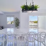 Superbe Avec Jaccuzi * ماربيا