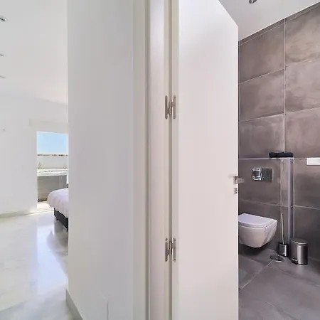 Superbe Avec Jaccuzi Διαμέρισμα *